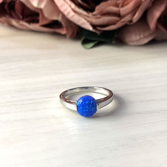 Silver ring with opal 0.917ct