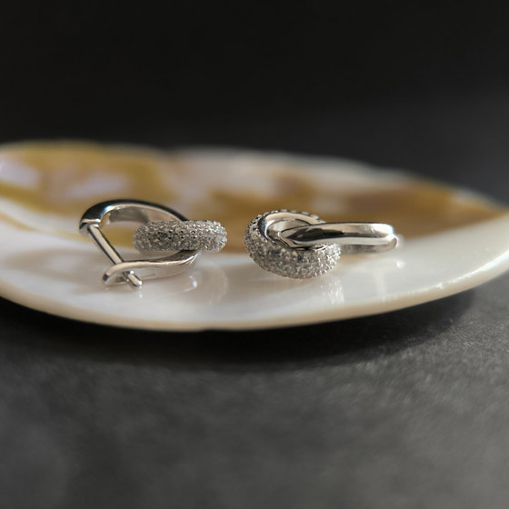 Silver earrings with cubic zirconia