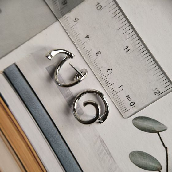 Срібні сережки без каменів