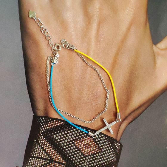 Silver bracelet with phianites