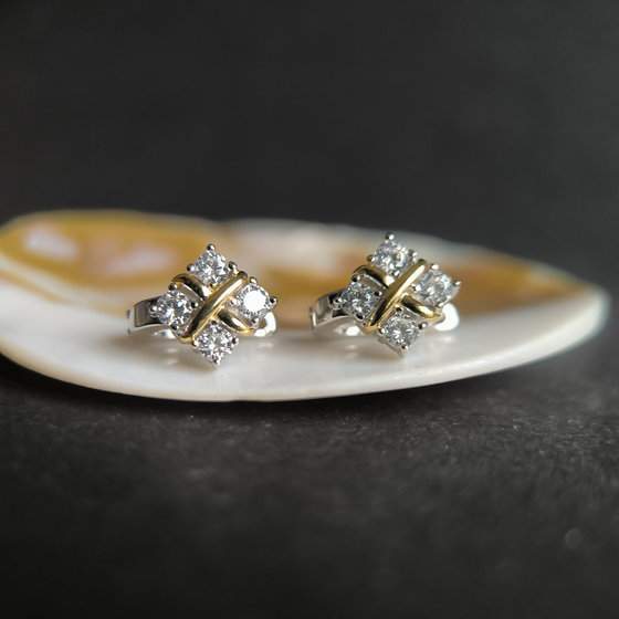 Silver earrings with cubic zirconia