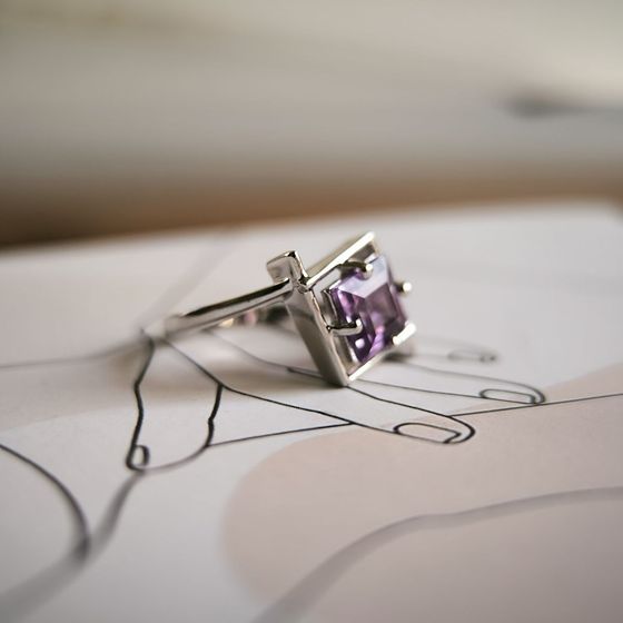 Срібна каблучка з аметистом 1.492ct