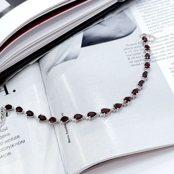Серебряный браслет с гранатом 8.568ct