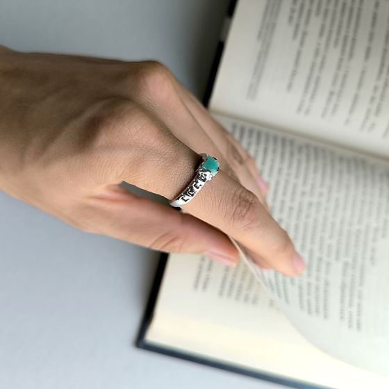 Серебряное кольцо с изумрудом 0.625ct