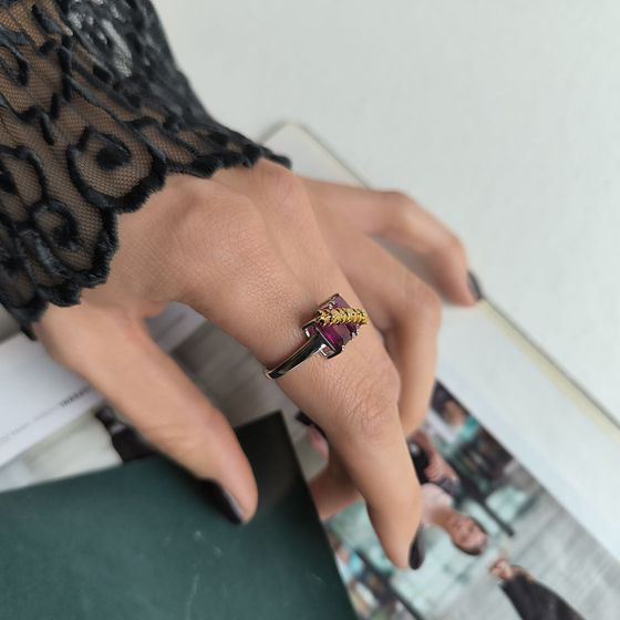 Срібна каблучка з рубіном 4.188ct
