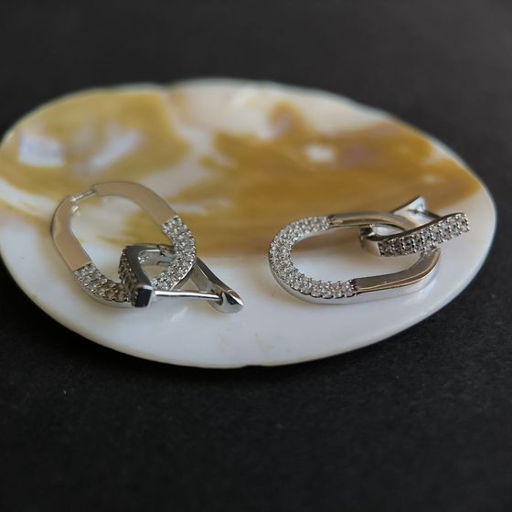 Срібні сережки з фіанітами