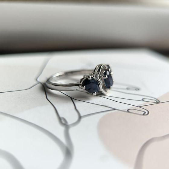 Срібна каблучка із сапфіром 1.775ct