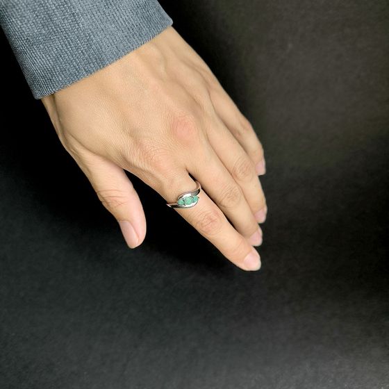 Срібна каблучка зі смарагдом 0.488ct