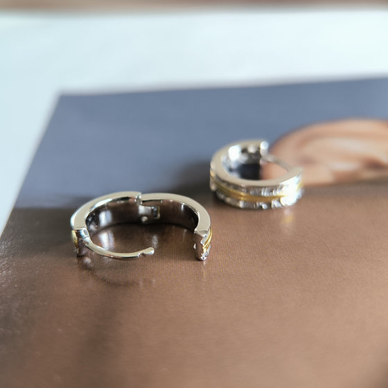 Silver earrings without stones