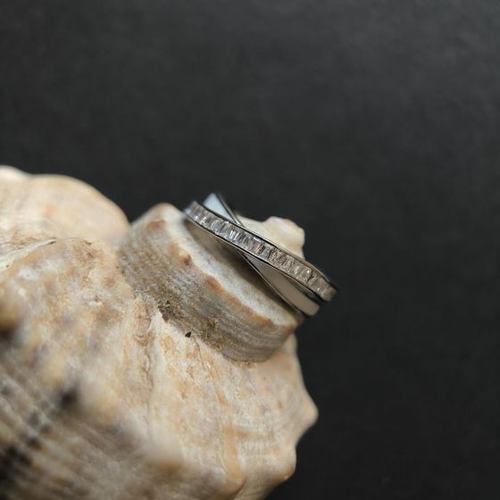 Silver ring with yemallu, fianites