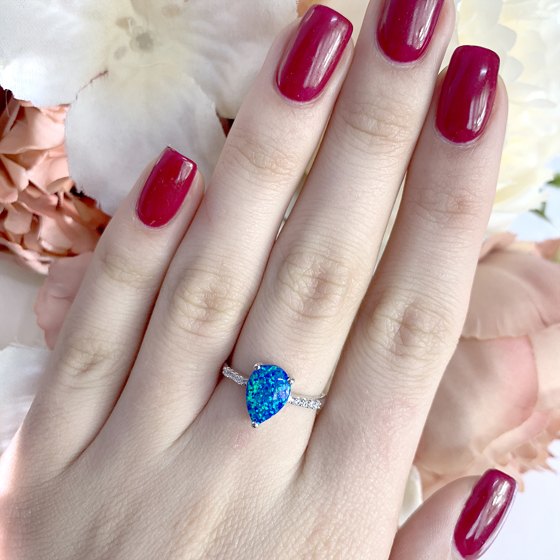 Срібна каблучка з опалом 1,037 карата