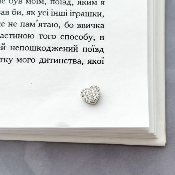 Срібна підвіска з фіанітами