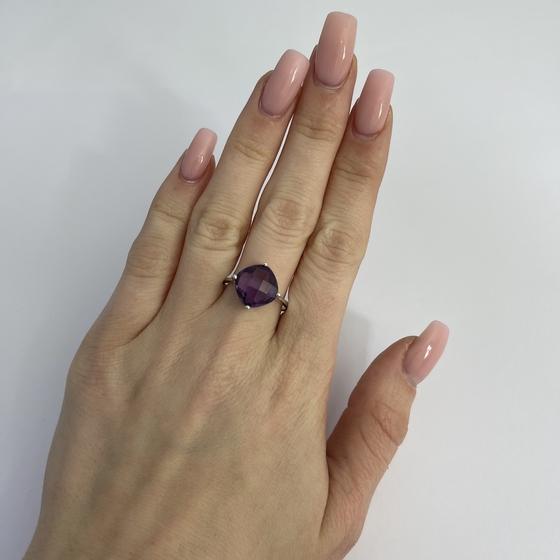 Серебряное кольцо с александритом 6.59ct