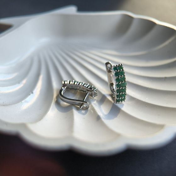Серебряные серьги с изумрудом 1.253ct