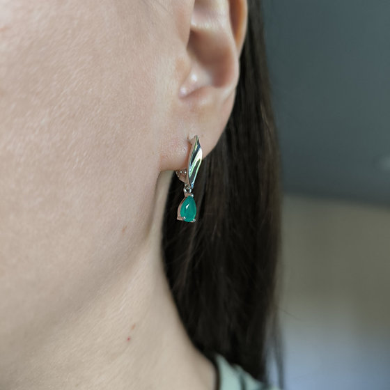 Silver earrings with agate, 1.258 ct