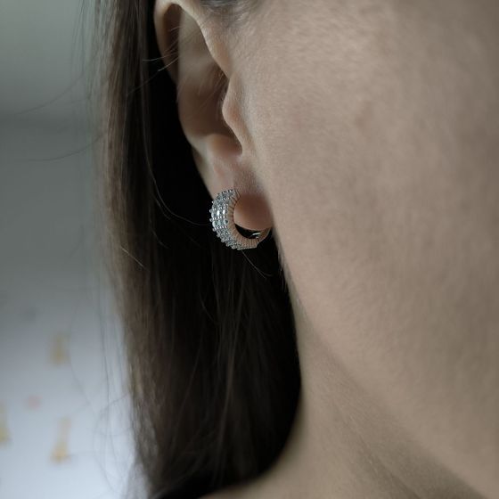 Срібні сережки з фіанітами