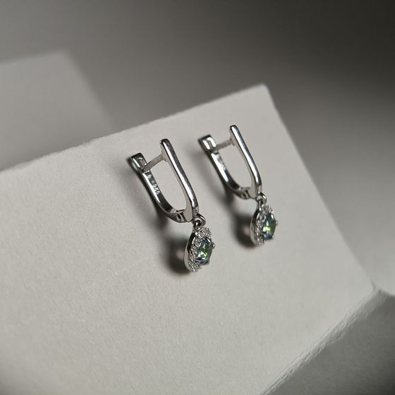 Серебряные серьги с мистик топазом 1.23ct
