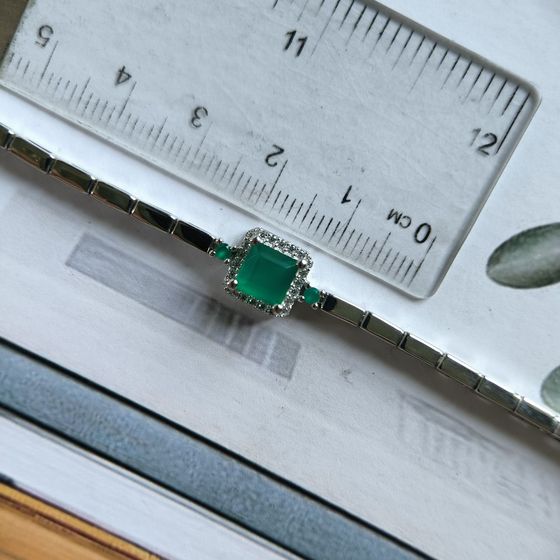 Серебряный браслет с агатом 1.387ct, фианитами