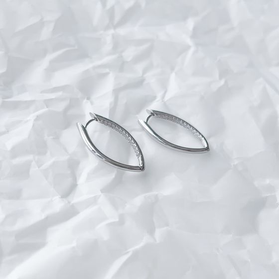 Срібні сережки без каменів