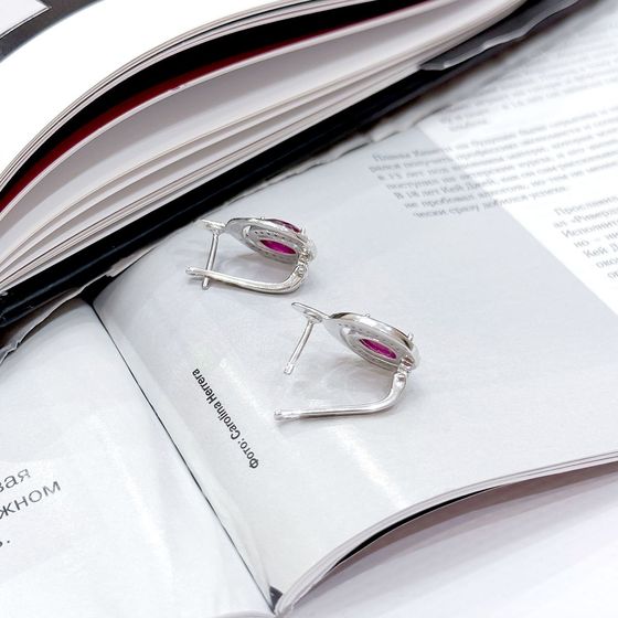 Срібні сережки з рубіном 4.124ct, фіанітами