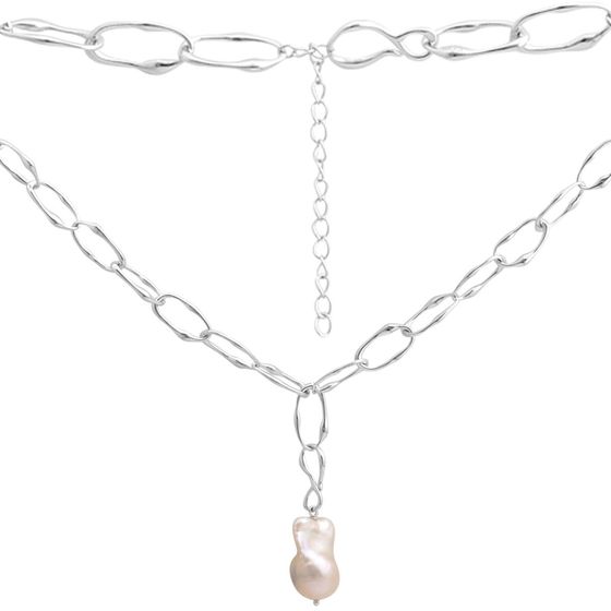 Silver necklace with baroque pearls