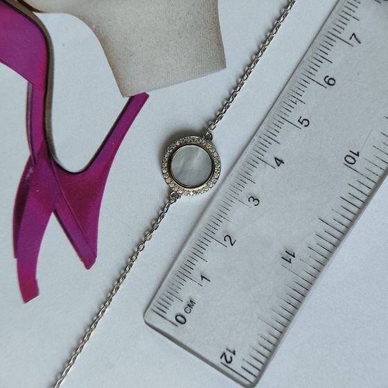 Silver bracelet with mother-of-pearl, phyanites