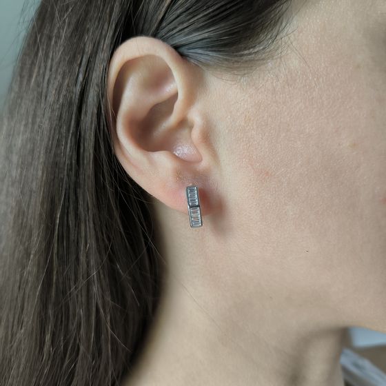 Срібні сережки з фіанітами