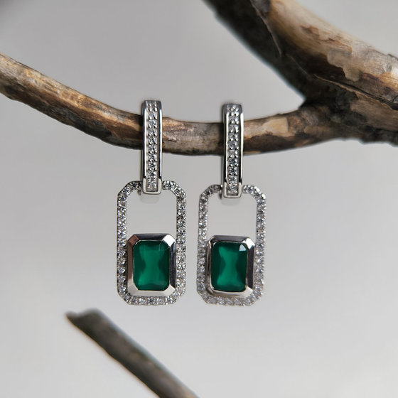 Срібні сережки з агатом 2.713ct, фіанітами