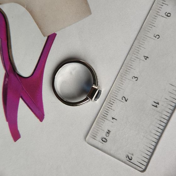 Серебряное кольцо с сапфиром nano 1.145ct, фианитами