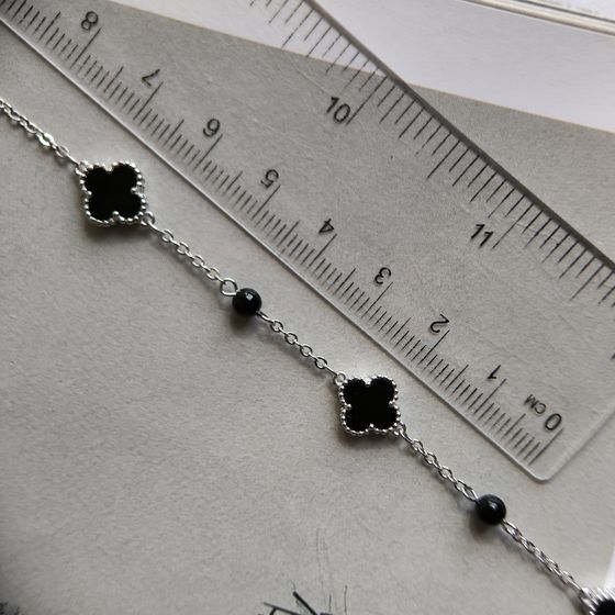 Серебряный браслет с ониксом