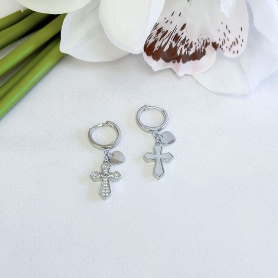 Срібні сережки з фіанітами, перламутром