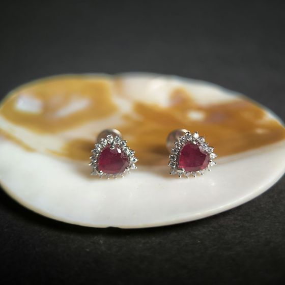 Серебряные серьги с рубином 2.867ct