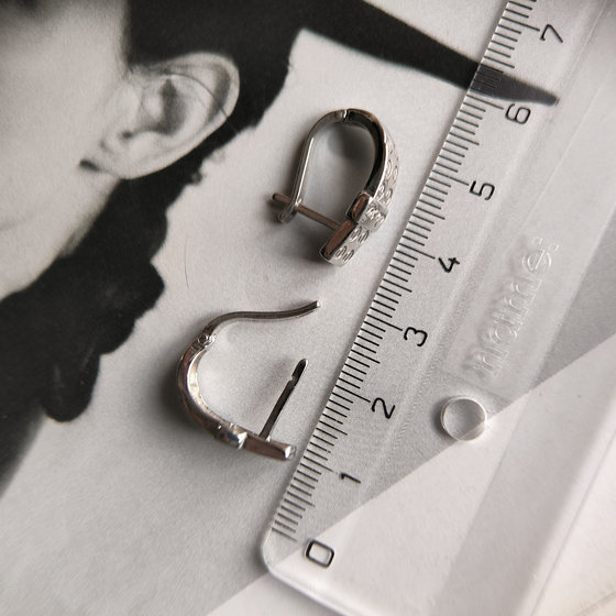 Silver earrings without stones