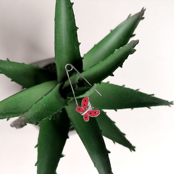 Серебряная подвеска с емаллю