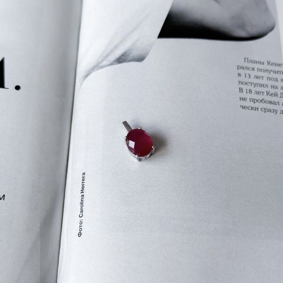Срібна підвіска з рубіном 3,233 карата