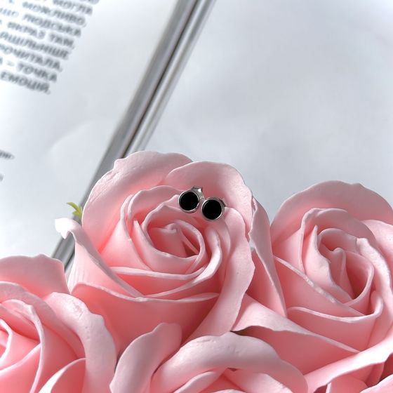 Срібні сережки з оніксом