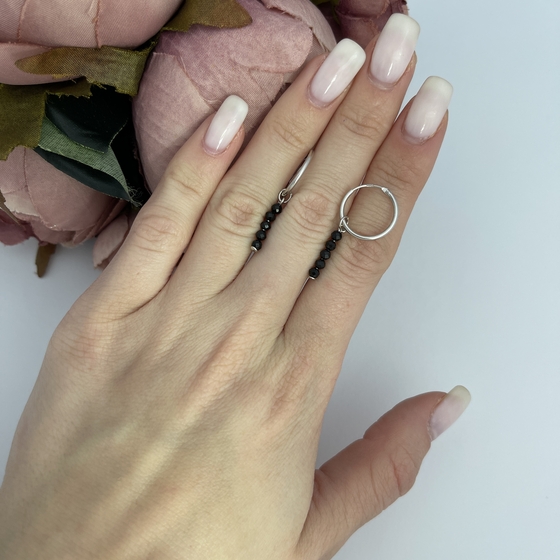 Срібні сережки зі шпінеллю