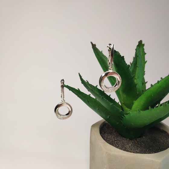 Срібні сережки з фіанітами