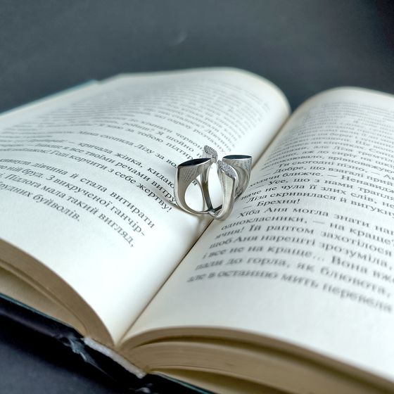 Silver Ring with Fianites