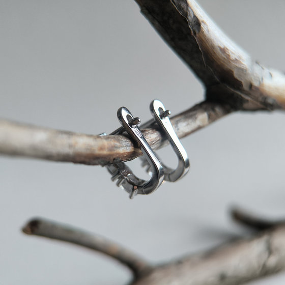 Срібні сережки з фіанітами