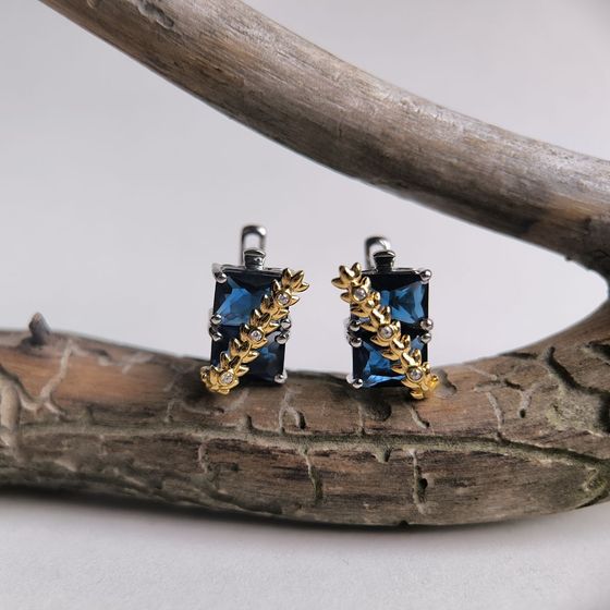 Серебряные серьги с сапфиром nano 4.37ct, фианитами