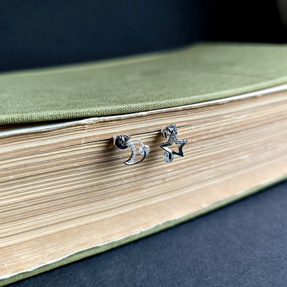 Срібні сережки з фіанітами