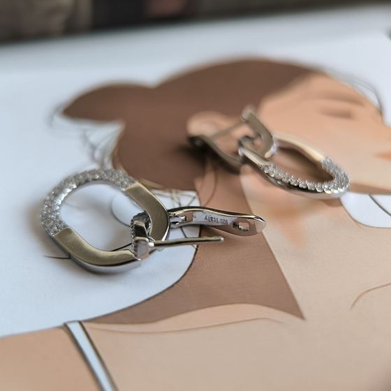 Срібні сережки з фіанітами