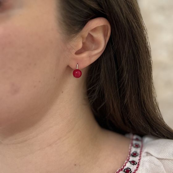 Срібні сережки з коралом