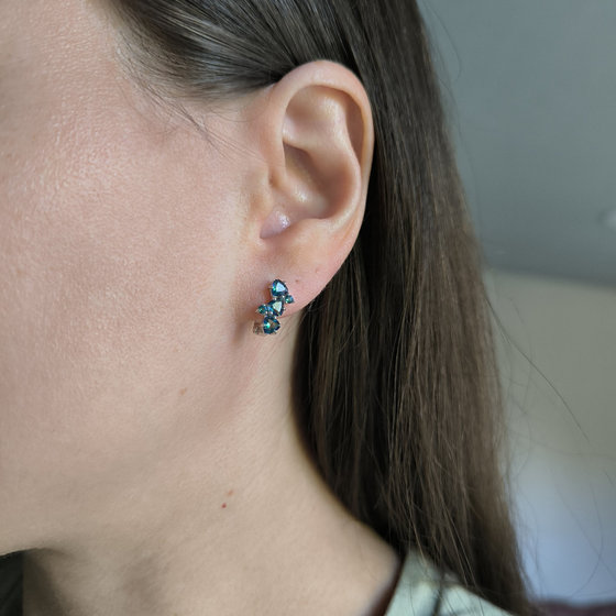 Silver earrings with a 1.42-carat mystic topaz