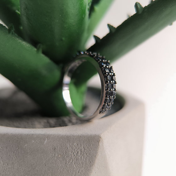 Silver ring with cubic zirconia