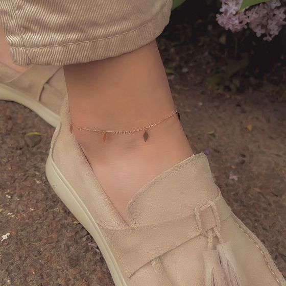 Золотой браслет без камней