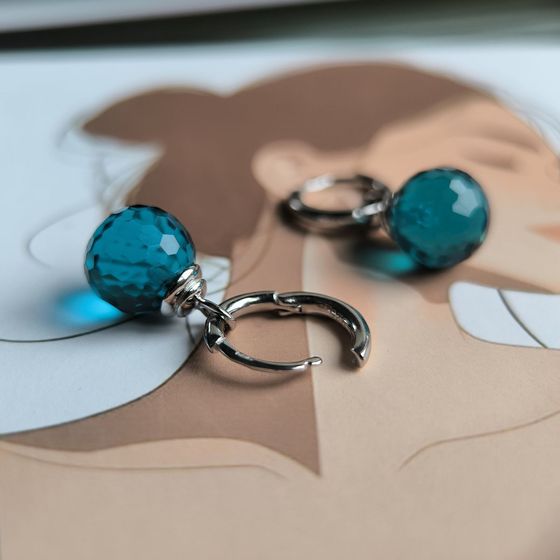 Срібні сережки з фіанітами