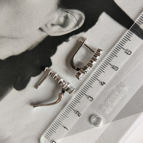 Silver earrings with cubic zirconia