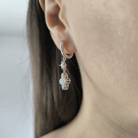 Silver earrings with cubic zirconia